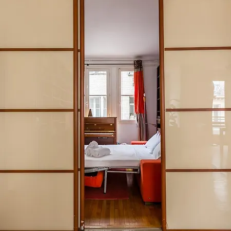 Apartment Veeve - Luxembourg Chic