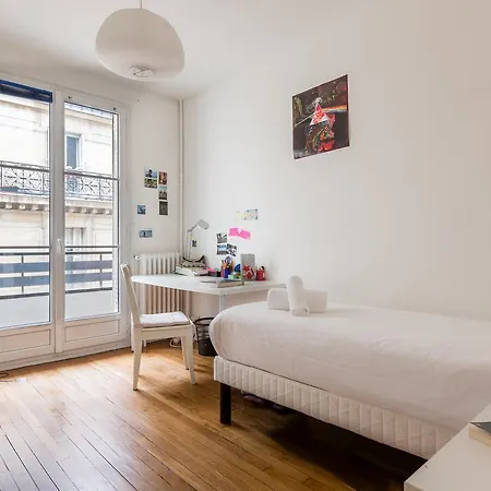 Veeve - Luxembourg Chic Apartment